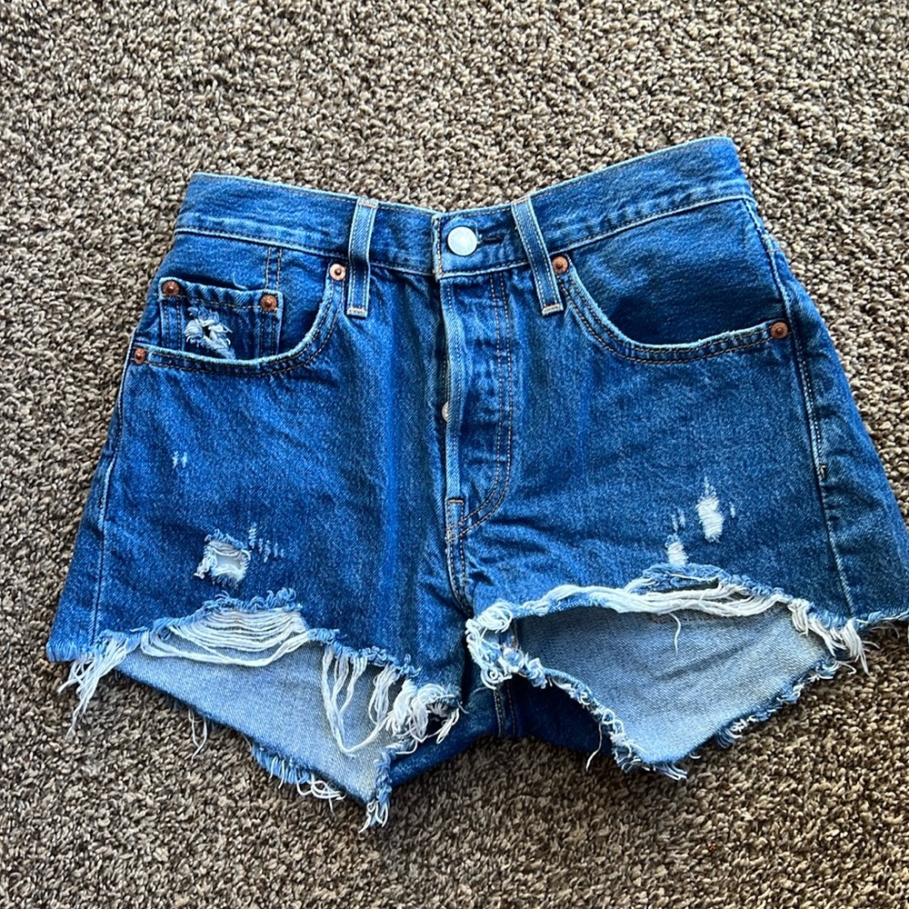 LEVI’S 501 ORIGINAL SHORTS- HIGH RISE